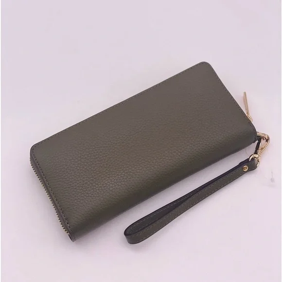 Michael Kors Large Continental
Wallet Wristlet Olive - Picture 8 of 9